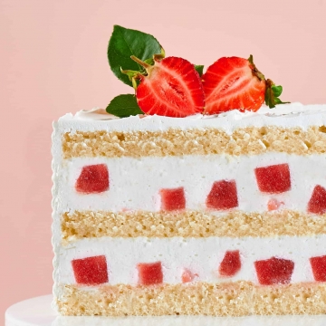 «Йогуртовая с клубникой»